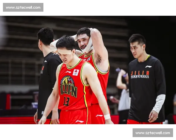 布莱克顿迎战西悉尼焦点对决引爆澳洲赛场悬念之夜前瞻大战